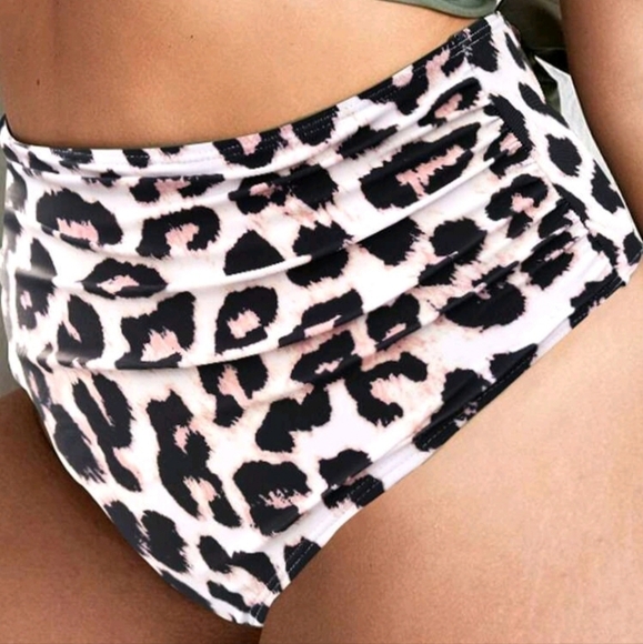 Leopard Print High-Waisted Bikini Bottoms - Picture 9 of 9